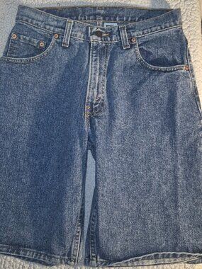 LEVI'S 560 Men's denim shorts with 29" waist